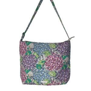VERA BRADLEY HOBO SHOULDER BAG - HAPPY HYDRANGEAS